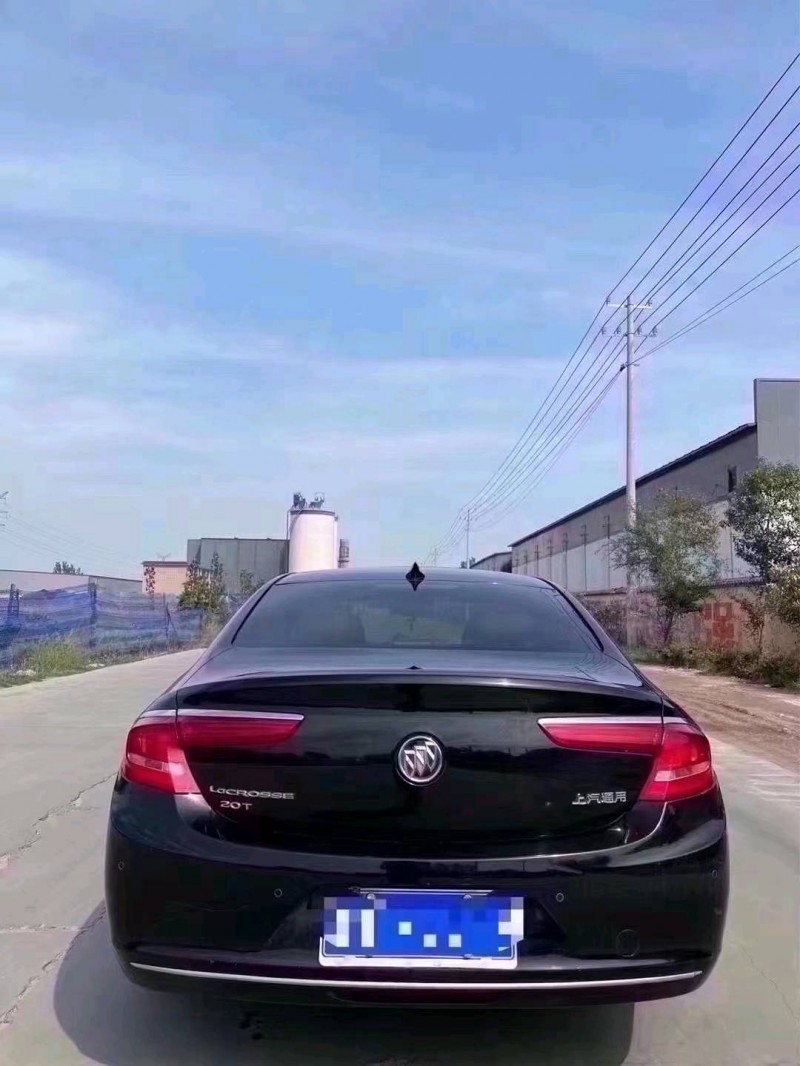 北京17年别克君越9