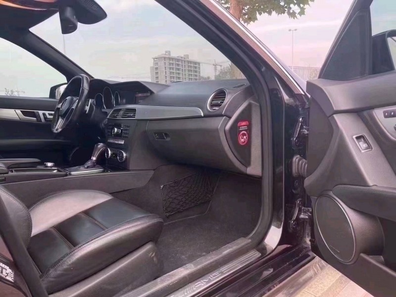 石家庄13年奔驰C6