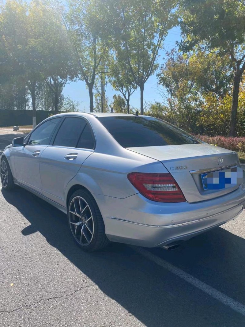 石家庄12年奔驰C8