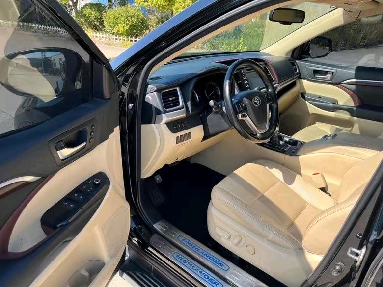 盐城15年丰田汉兰达4