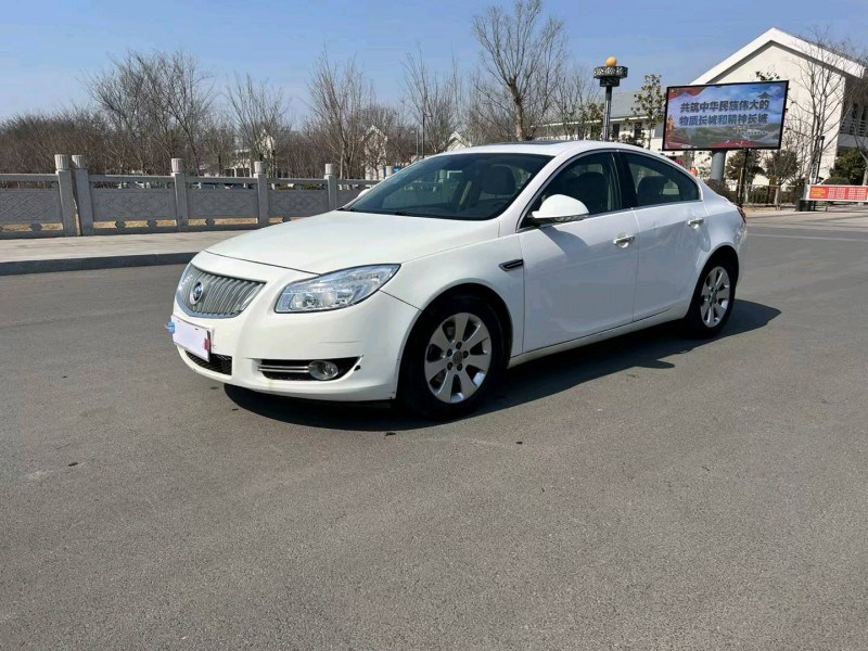 徐州12年别克君威2