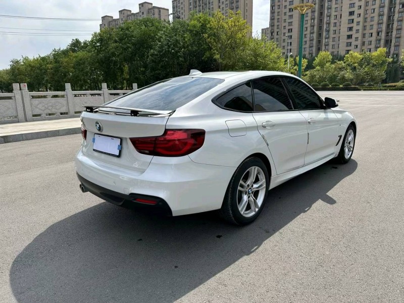 徐州20年宝马3系4