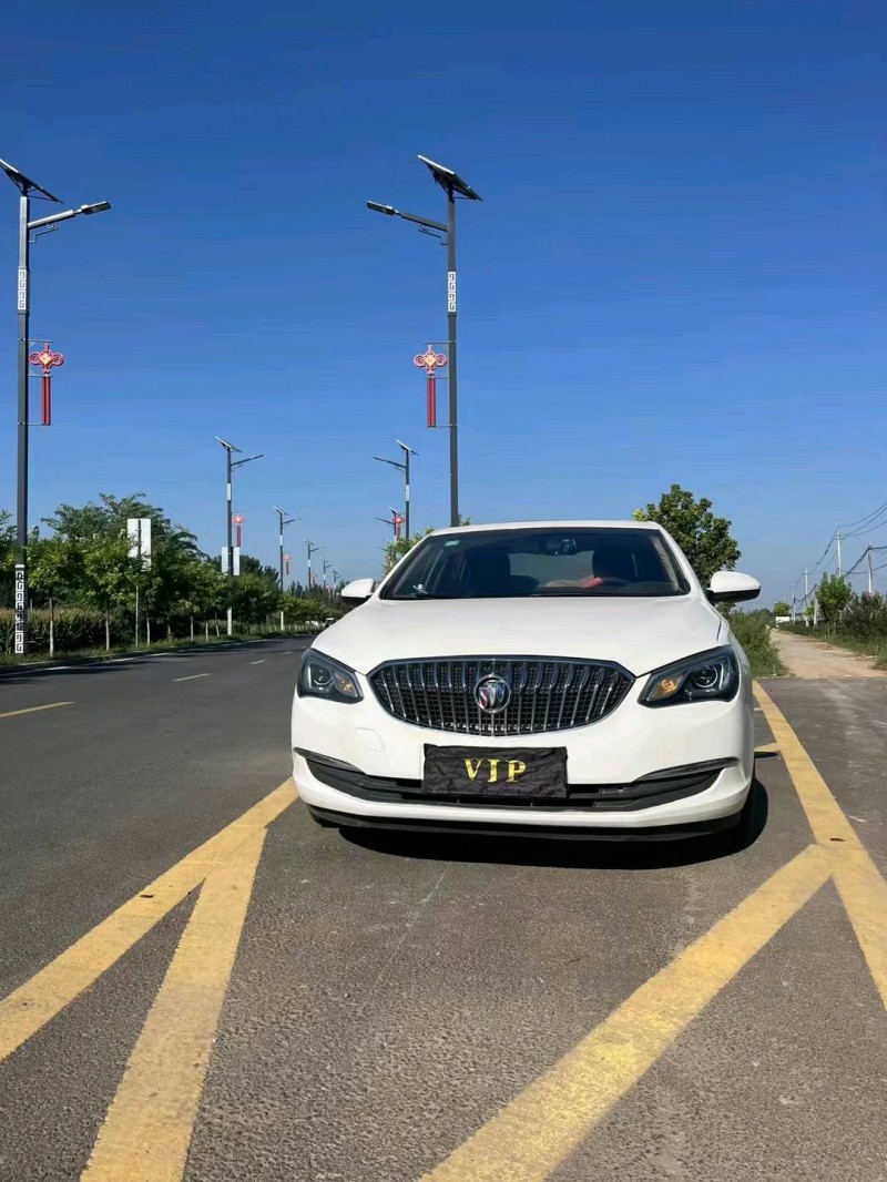 青岛17年别克英朗GT1