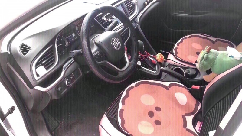 青岛21年别克英朗4