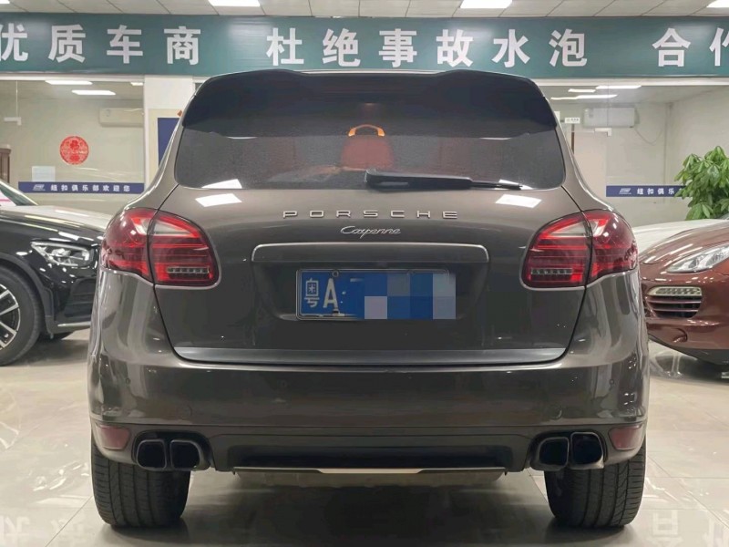 东莞12年保时捷卡宴3