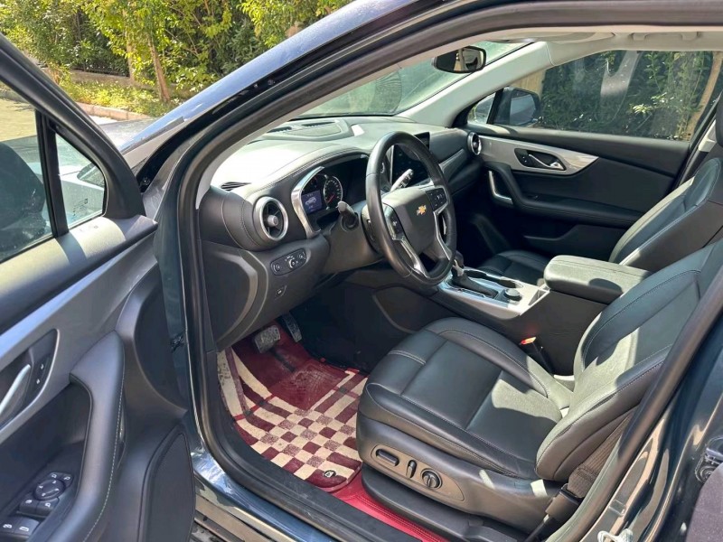 盐城20年雪佛兰开拓者2