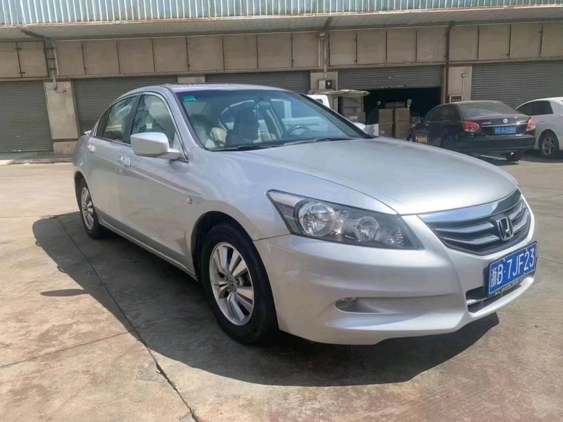 东莞12年本田雅阁2