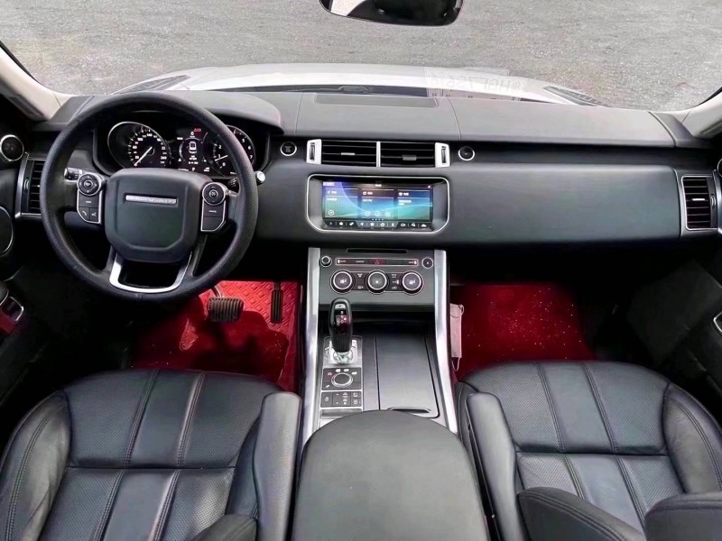 枣庄17年路虎揽胜运动5