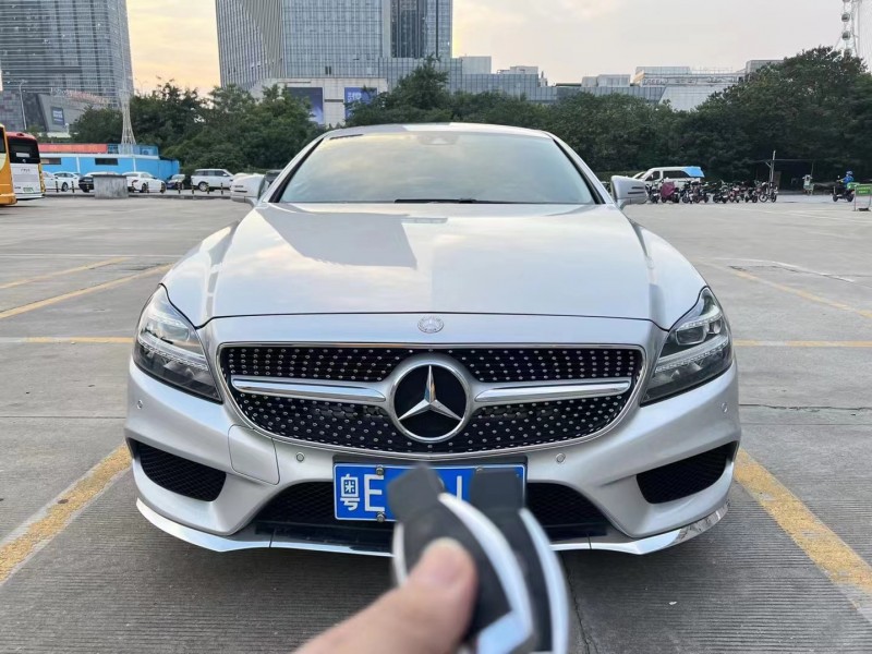 广州18年奔驰CLS1
