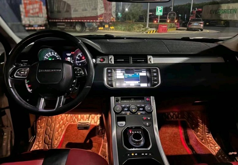 枣庄14年路虎极光4