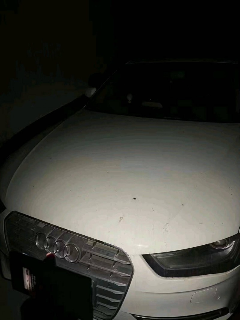 成都14年奥迪A4L1