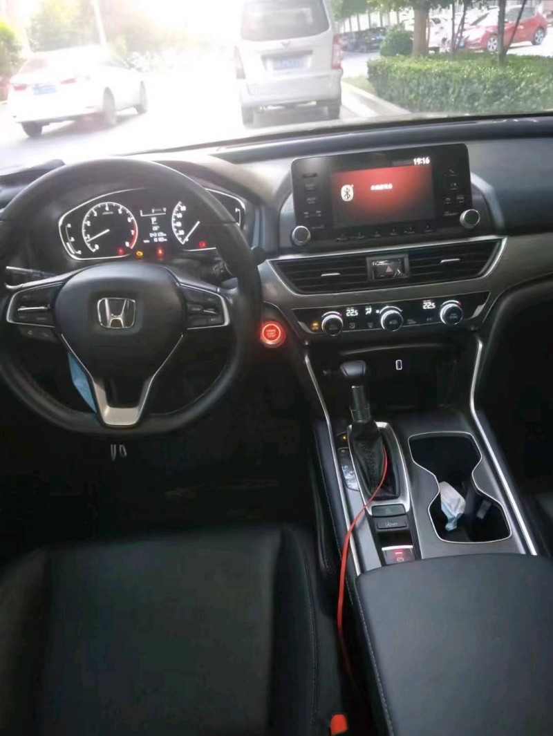 邢台19年本田雅阁2