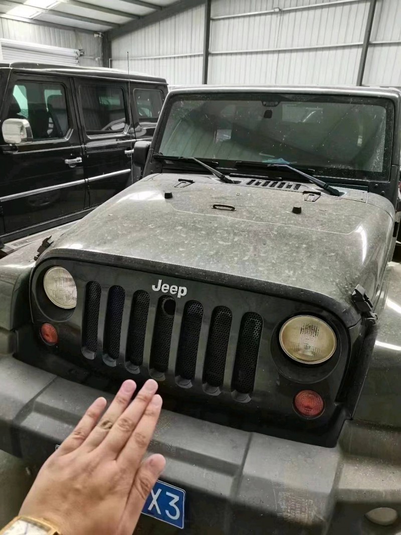 棗莊12年Jeep牧馬人1