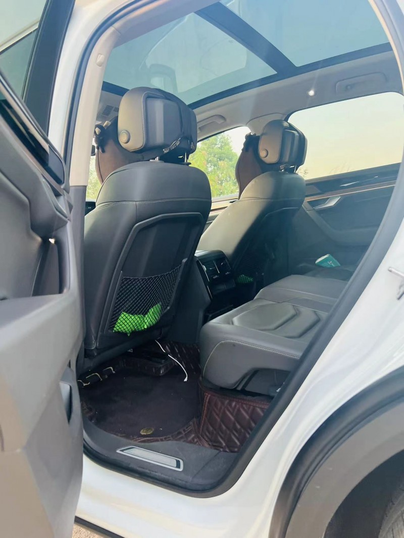 东莞20年大众途锐1