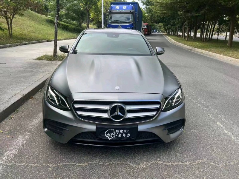 广州17年奔驰E1