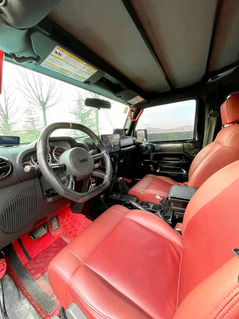 临沂09年Jeep牧马人8