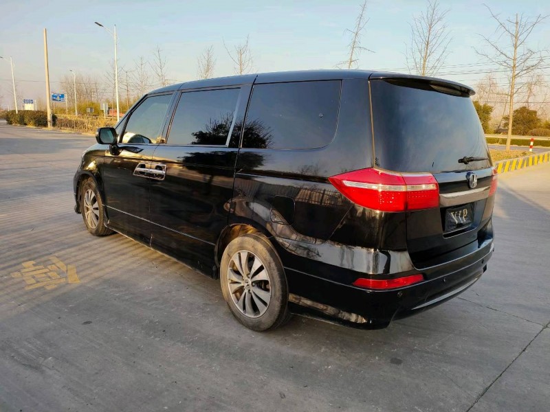 徐州15年本田艾力绅4