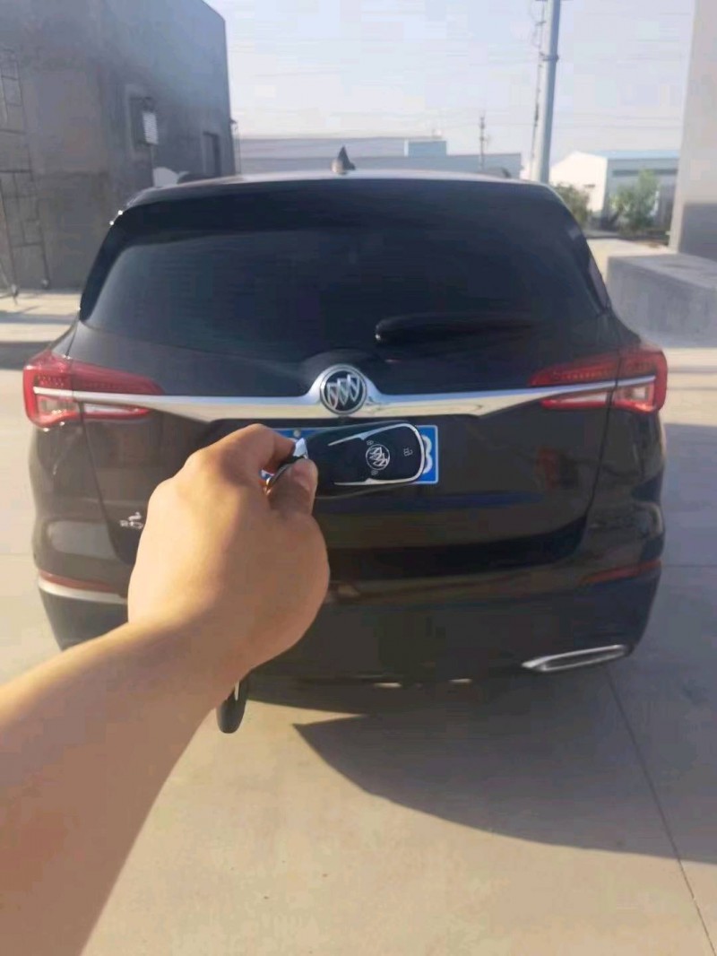 青岛20年别克昂科威7