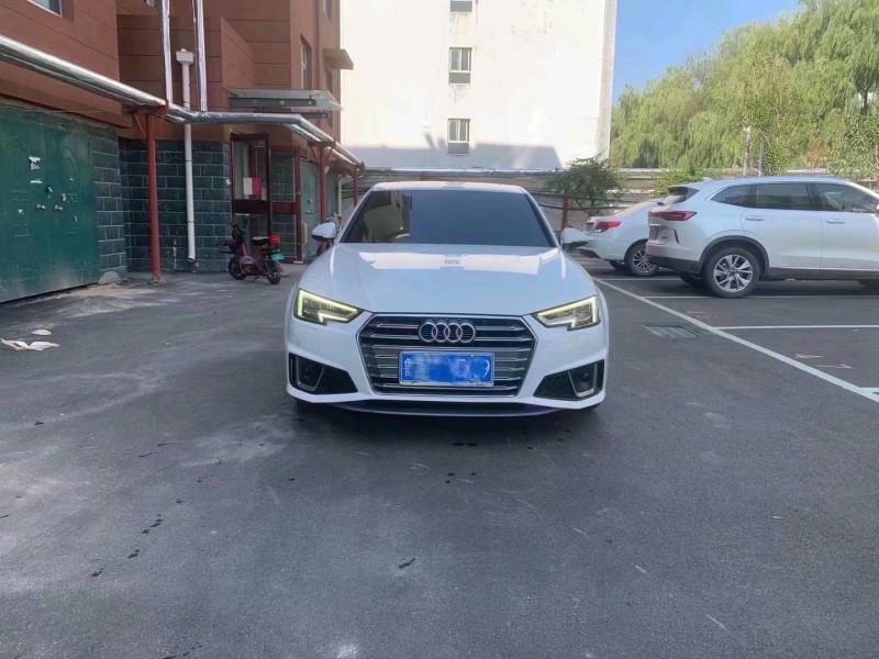 枣庄19年奥迪A4L1