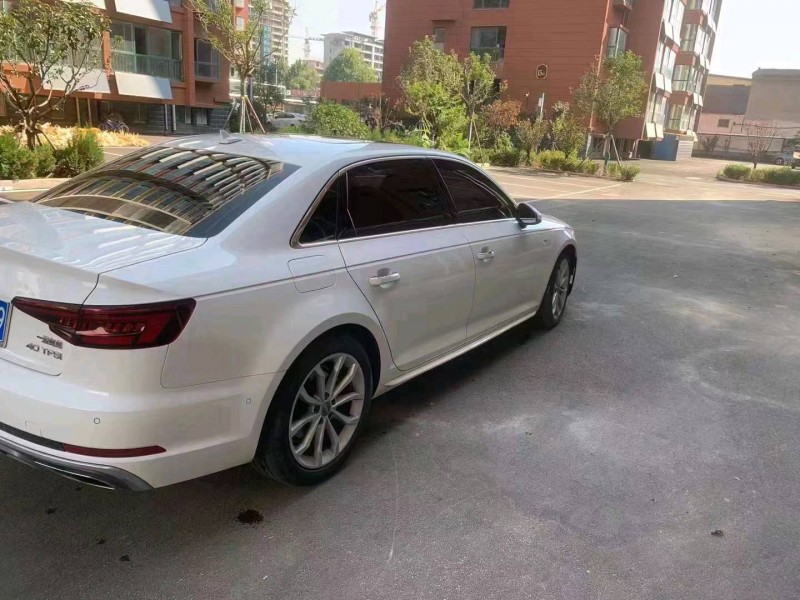 枣庄19年奥迪A4L7