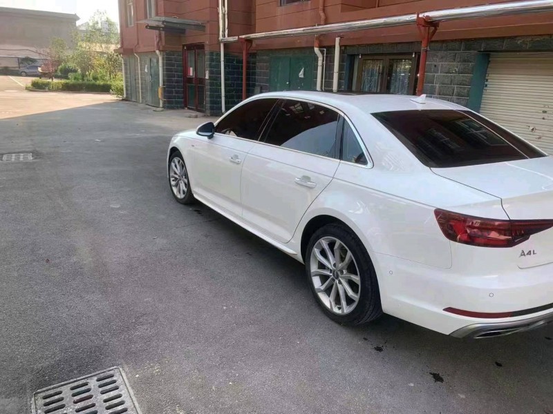 枣庄19年奥迪A4L9