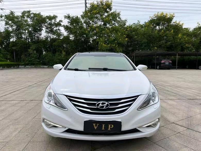 盐城14年现代索纳塔八1