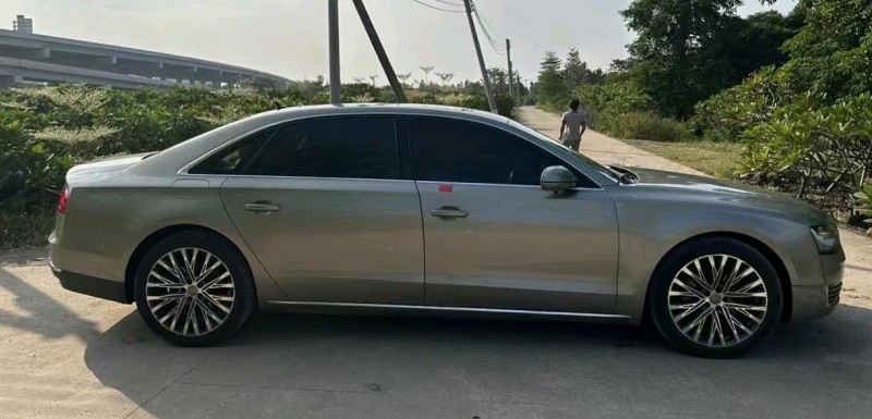 广州12年奥迪A8L4