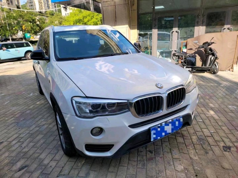 青岛17年宝马X33