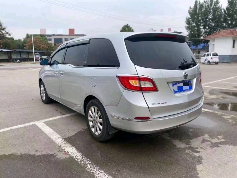 枣庄11年别克GL82