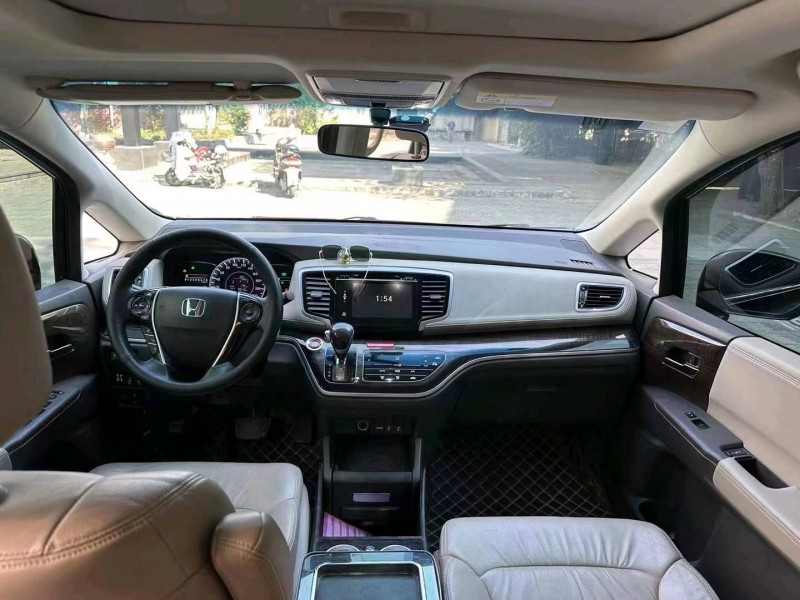 东营18年本田奥德赛9