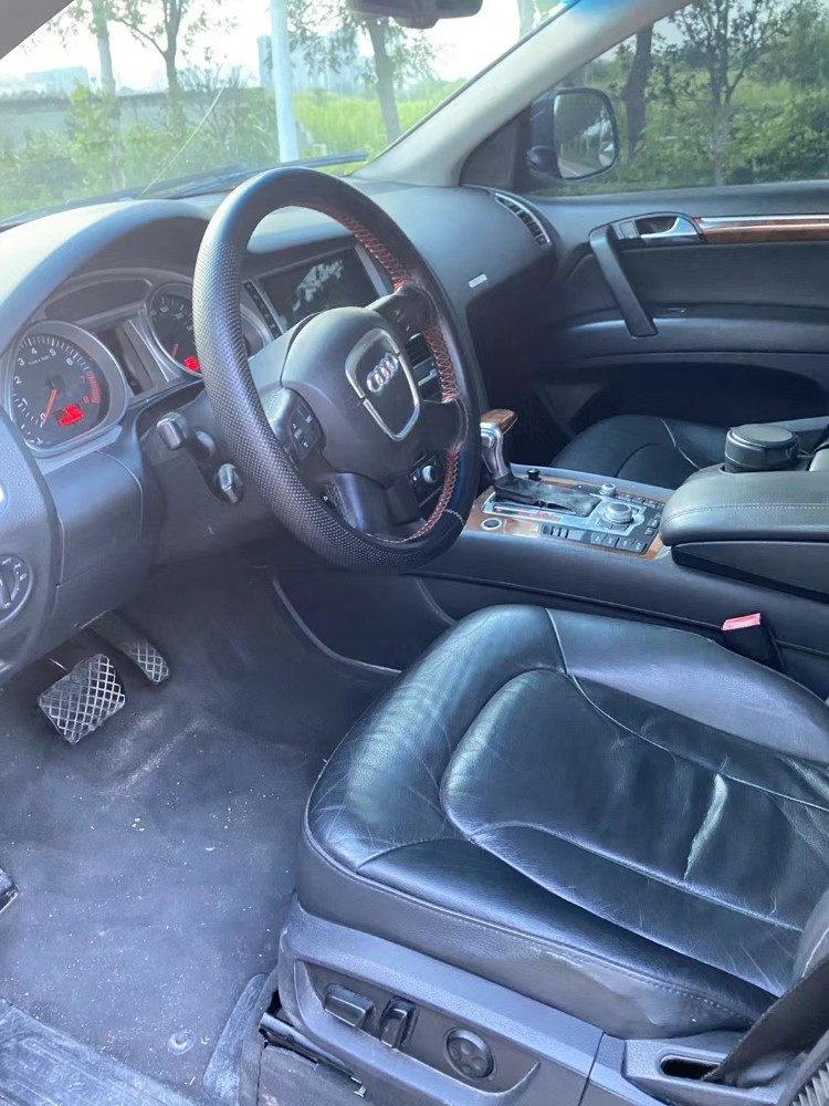 济南08年奥迪Q76