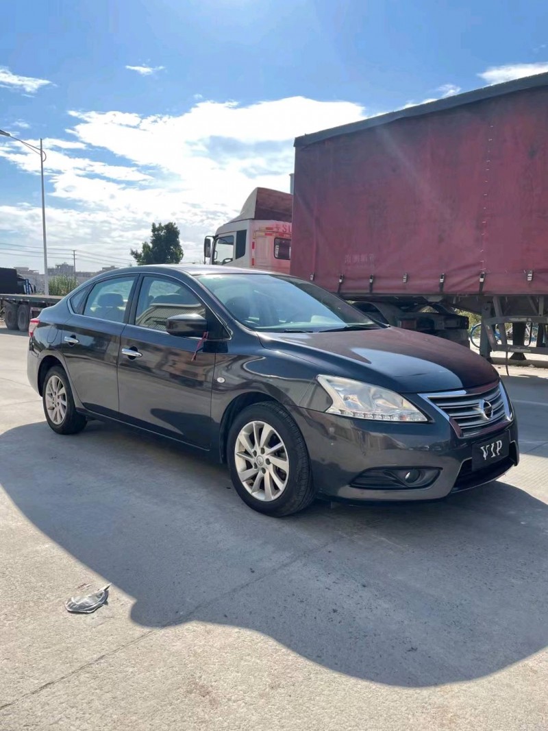 东莞14年日产轩逸3