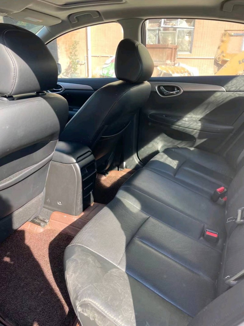 东莞14年日产轩逸5