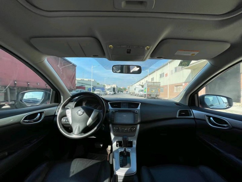 东莞14年日产轩逸6