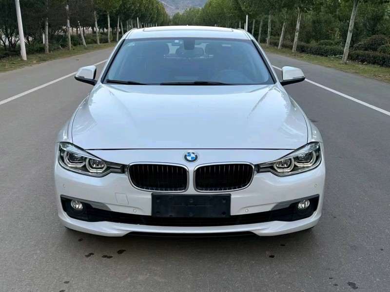 徐州16年宝马3系8