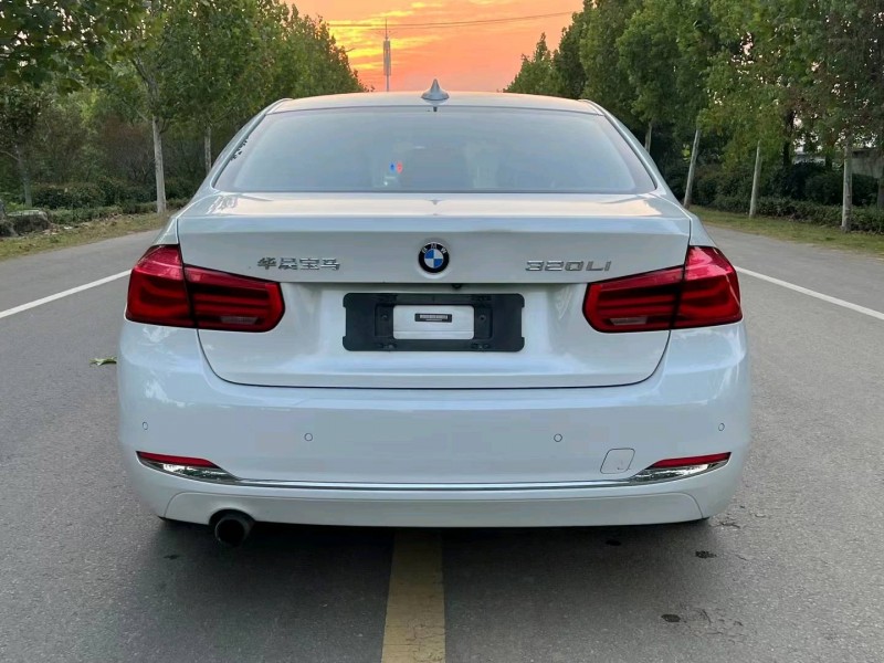 徐州16年宝马3系1