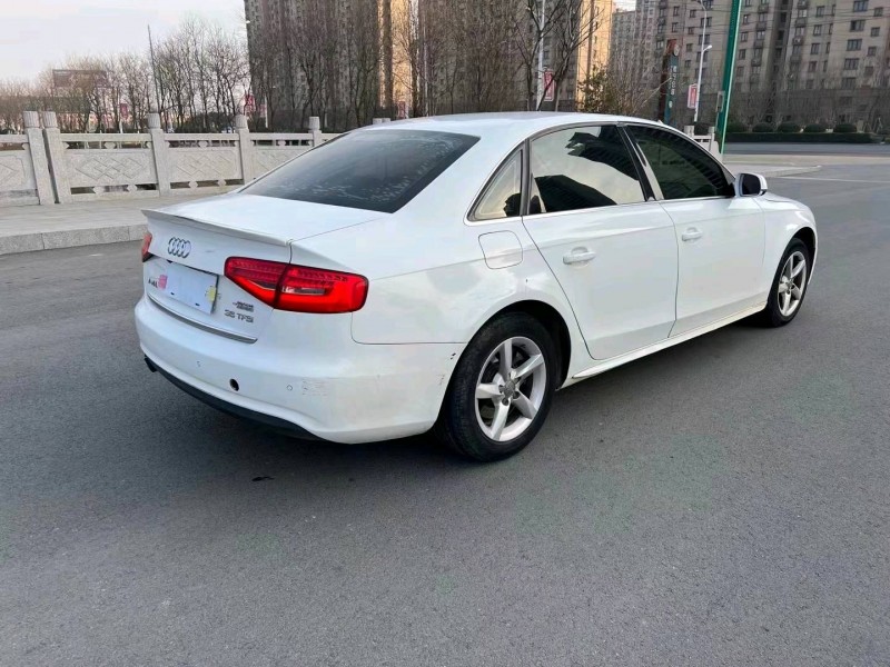 徐州13年奥迪A4L6