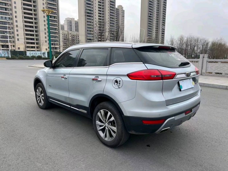 徐州17年吉利博越4