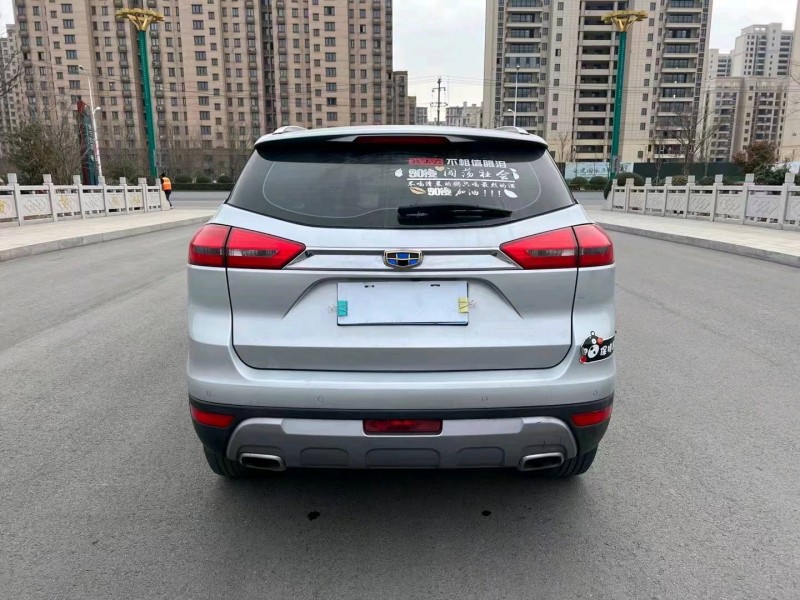 徐州17年吉利博越5