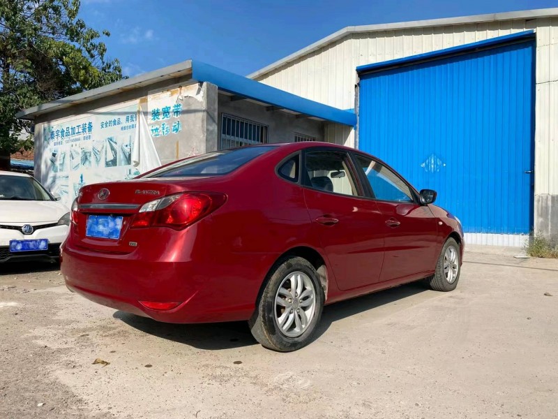 潍坊14年现代悦动7