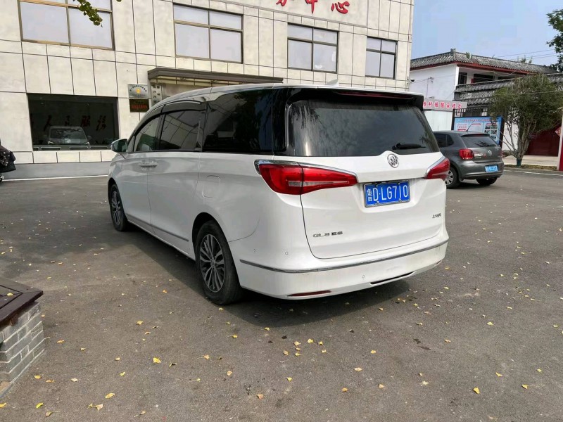 枣庄16年别克GL89