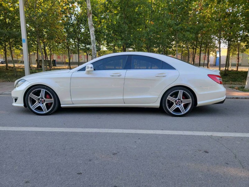 聊城13年奔馳GLS3