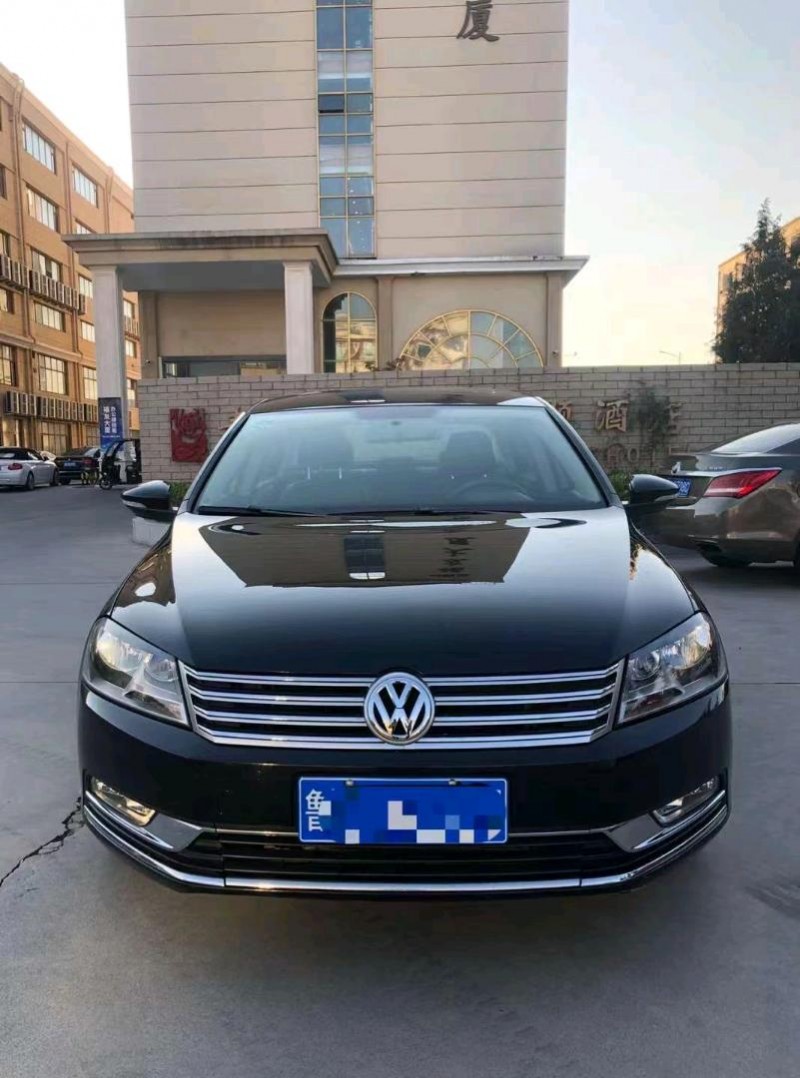 枣庄16年大众迈腾8