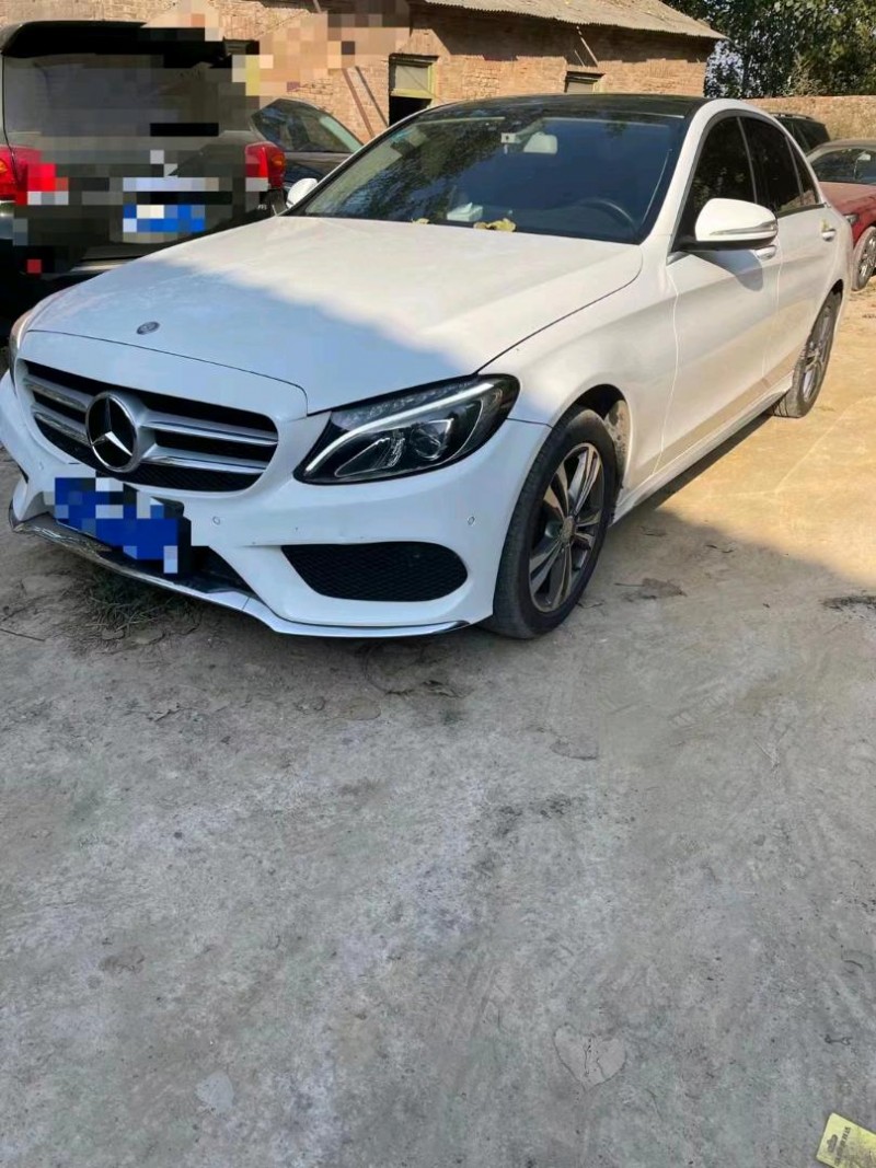 东营16年奔驰C5