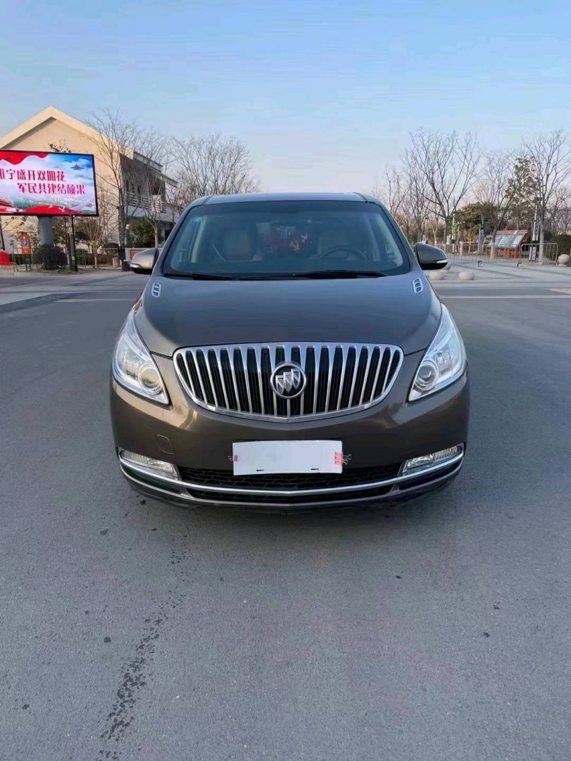 徐州16年别克GL89