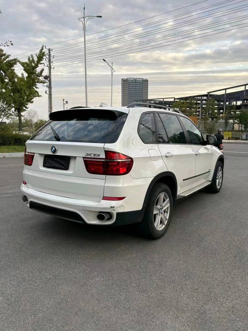 盐城15年宝马X58