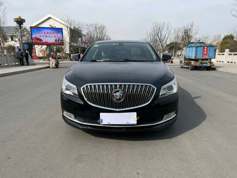 徐州15年别克君越9