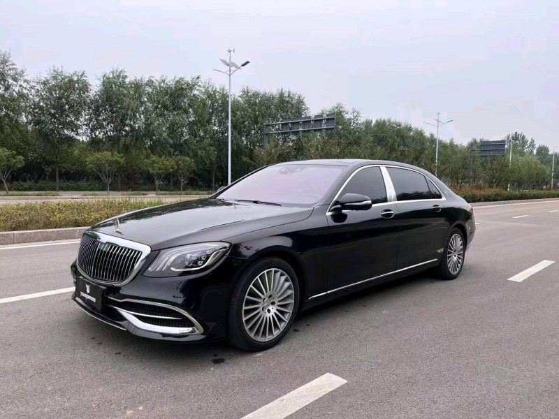 枣庄19年奔驰迈巴赫S级2