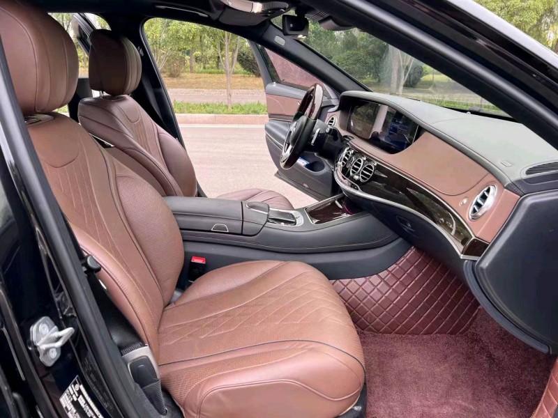 枣庄19年奔驰迈巴赫S级8