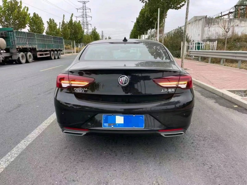 枣庄22年别克君威4